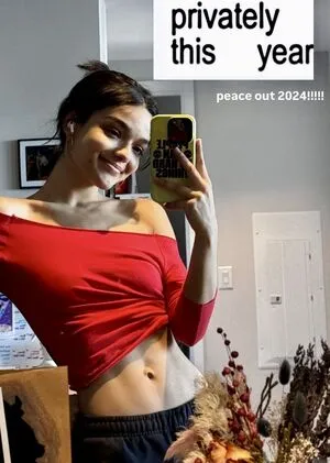 Rachel Zegler OnlyFans Leaked Free Thumbnail Picture - #t7Bdwjl4Bm