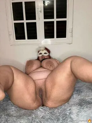 RachelGlvn OnlyFans Leaked Free Thumbnail Picture - #DPFtwlMy9W