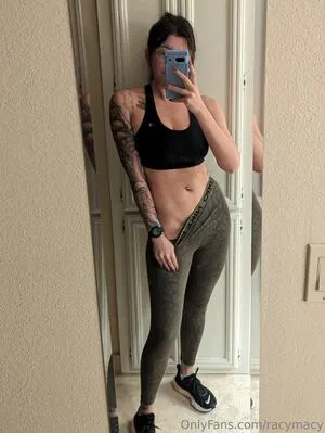 Racymacyxx OnlyFans Leaked Free Thumbnail Picture - #1MrssU9ro7