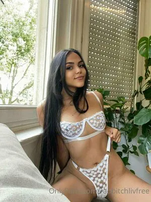 Radbitchlivfree OnlyFans Leaked Free Thumbnail Picture - #hP0UgYkWl2