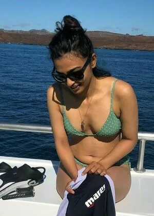 Radhika Apte OnlyFans Leaked Free Thumbnail Picture - #ARFT5uyApg