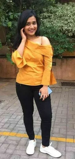 Radhika Muthukumar OnlyFans Leaked Free Thumbnail Picture - #TP1aSG8OY1