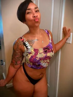 Rae Champagne OnlyFans Leaked Free Thumbnail Picture - #5H1kqKr5ec