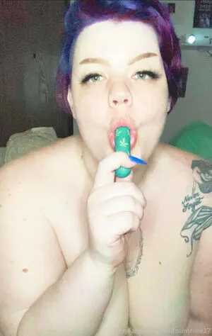 Rae Of Sunshine27 OnlyFans Leaked Free Thumbnail Picture - #Tvt9SQVKWe