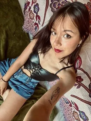 Raecalu OnlyFans Leaked Free Thumbnail Picture - #DCWiEoCatz