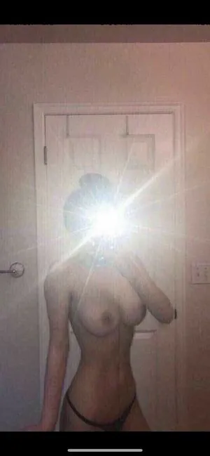 Raegan Howell OnlyFans Leaked Free Thumbnail Picture - #A4zmPfHIYC