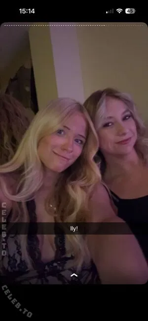 Raeganspoetry OnlyFans Leaked Free Thumbnail Picture - #PBI5dRpzS9