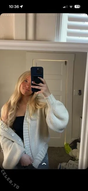 Raeganspoetry OnlyFans Leaked Free Thumbnail Picture - #X6kQtq5tIA