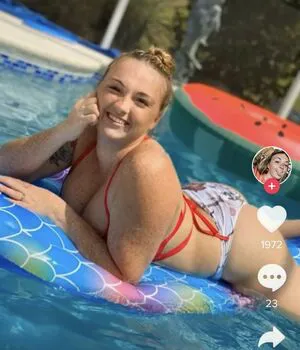 Raelyne Summeier OnlyFans Leaked Free Thumbnail Picture - #Hw5y8SP3l1