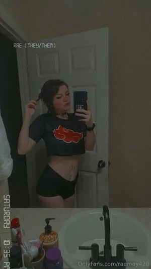 Raemay420 OnlyFans Leaked Free Thumbnail Picture - #1Ym8lC6zG1