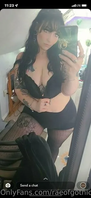 Raeofgothiccsunshine OnlyFans Leaked Free Thumbnail Picture - #kyvauJE1ig