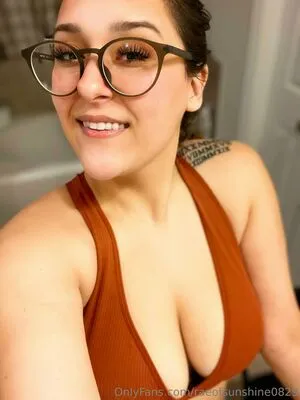Raeofsunshine0829 OnlyFans Leaked Free Thumbnail Picture - #sEA3xPMtU3
