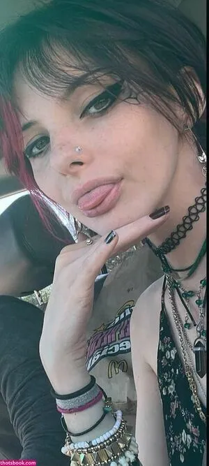 Raephemel OnlyFans Leaked Free Thumbnail Picture - #Mis1fN0hAx