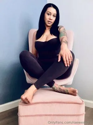 Raewest817 OnlyFans Leaked Free Thumbnail Picture - #a8I2lSxSYU