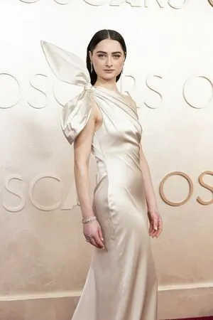 Raffey Cassidy OnlyFans Leaked Free Thumbnail Picture - #1xN4iuAxCW