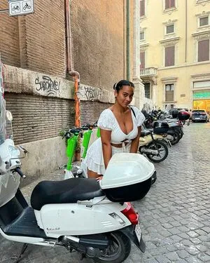 Raina Morris OnlyFans Leaked Free Thumbnail Picture - #1Dd0TZK64J