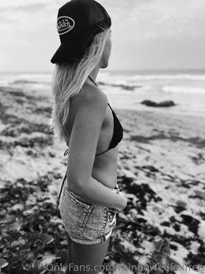 Rainbowedfoxfree OnlyFans Leaked Free Thumbnail Picture - #7db5khazr2