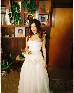 Rainey Qualley OnlyFans Leaked Free Thumbnail Picture - #jHA0Ou5YWi
