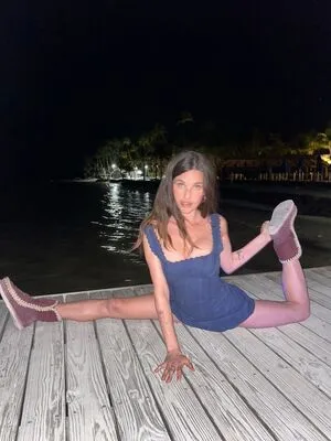 Rainey Qualley OnlyFans Leaked Free Thumbnail Picture - #np38mVLlYc