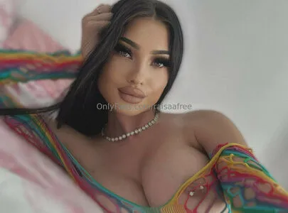 Raisaafree OnlyFans Leaked Free Thumbnail Picture - #Om8vVuAMLU