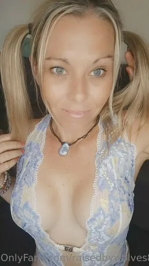 Raisedbywolves83 OnlyFans Leaked Free Thumbnail Picture - #MZI4pUtICU