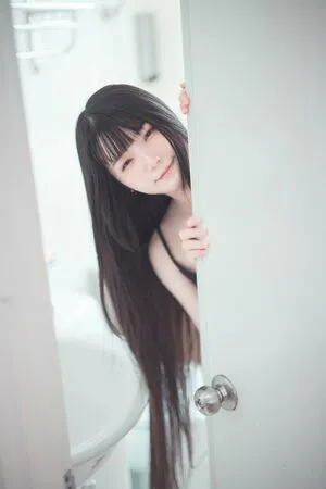 Raku OnlyFans Leaked Free Thumbnail Picture - #imbz9K7CEx