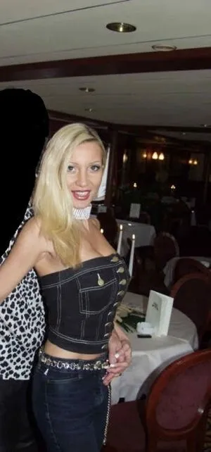 Ramona Drews OnlyFans Leaked Free Thumbnail Picture - #st7myWa3c5