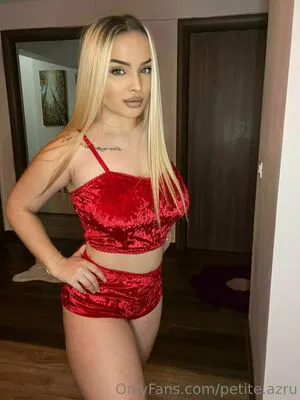 Ramonaioana77 OnlyFans Leaked Free Thumbnail Picture - #0x0N6gthWI