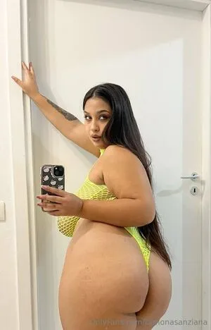 Ramonasanziana OnlyFans Leaked Free Thumbnail Picture - #4MN7uG6DMR
