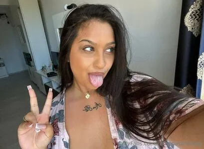 Ramonasanziana OnlyFans Leaked Free Thumbnail Picture - #O7F1swCelK