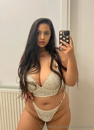 Ramonasanziana OnlyFans Leaked Free Thumbnail Picture - #iIakkqIwBW