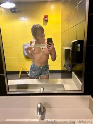 Ramsie OnlyFans Leaked Free Thumbnail Picture - #Yk9xKOd2PP