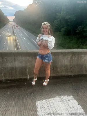 Randii Kayy OnlyFans Leaked Free Thumbnail Picture - #HtJ5sKIAAU