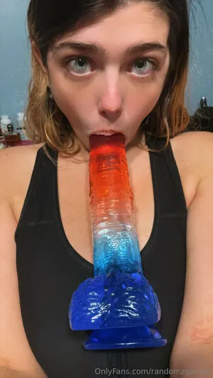 Randomzgames OnlyFans Leaked Free Thumbnail Picture - #1DODicqULz