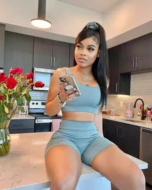 Rappers Daughters OnlyFans Leaked Free Thumbnail Picture - #PngUnR7ngQ