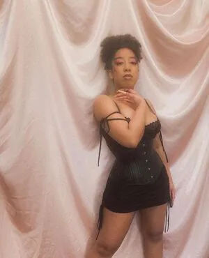 Rappers Daughters OnlyFans Leaked Free Thumbnail Picture - #is1IKcTCQF