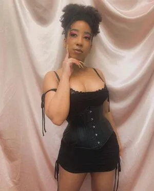 Rappers Daughters OnlyFans Leaked Free Thumbnail Picture - #lohFb5mIif