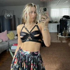 Raregirl96 OnlyFans Leaked Free Thumbnail Picture - #4mtDhNYNUN