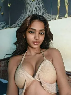 Rasleeela OnlyFans Leaked Free Thumbnail Picture - #0p798epp1m