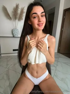 Rastagirlhotfree OnlyFans Leaked Free Thumbnail Picture - #9jWrxT33jb
