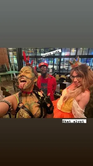 Rava Banks Ravalavabanks OnlyFans Leaked Free Thumbnail Picture - #0qFRilKhQY