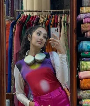 Raveena OnlyFans Leaked Free Thumbnail Picture - #6bQQv3MEs9