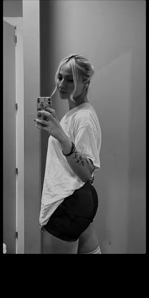 Raven Screams OnlyFans Leaked Free Thumbnail Picture - #nfeSwll8JG