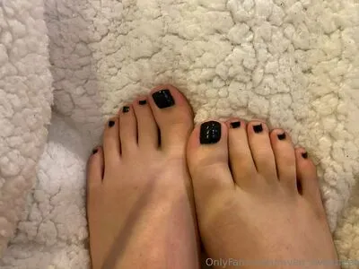 Raven Sweetfeet OnlyFans Leaked Free Thumbnail Picture - #kBrgP442p0