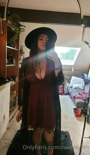 Ravenlylith OnlyFans Leaked Free Thumbnail Picture - #MBaVGQ0IUv