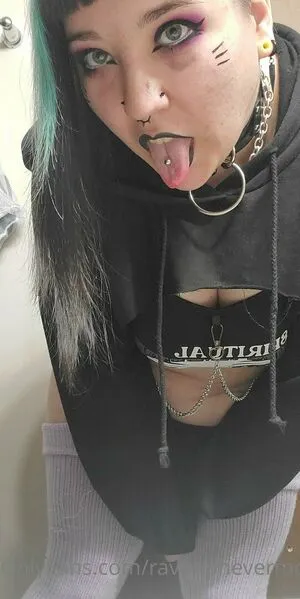 Ravenpnevermore OnlyFans Leaked Free Thumbnail Picture - #9xKhaSmG0w