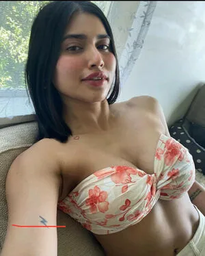 Ravina Patel OnlyFans Leaked Free Thumbnail Picture - #VzzoL2OTxL