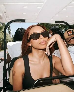 Ravyn Lenae OnlyFans Leaked Free Thumbnail Picture - #6dLFirrRK8
