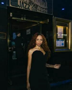 Ravyn Lenae OnlyFans Leaked Free Thumbnail Picture - #9mFhHxbEyH