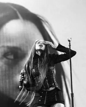 Ravyn Lenae OnlyFans Leaked Free Thumbnail Picture - #L4Noyzw5fs